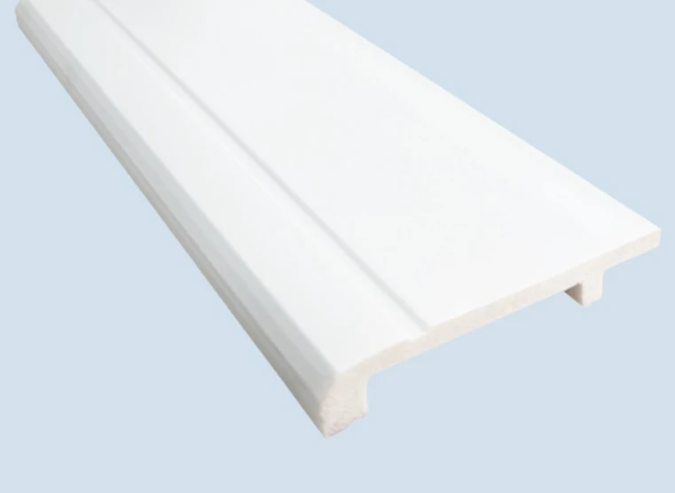 Smooth Surface White PS Baseboard Molding